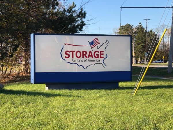 Storage Rentals of America - Fenton - 999 West Silver Lake Road
