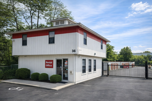 Public Storage - Greenville - 36 Pine Knoll Drive - 36 Pine Knoll Drive