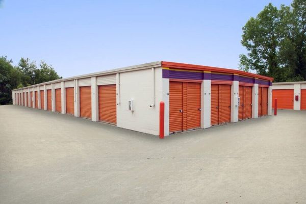 Public Storage - Southington - 100 Spring Street - 100 Spring Street