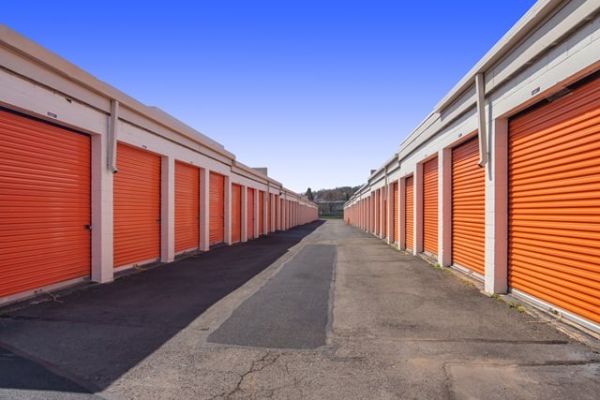 Public Storage - Manassas - 10305 Balls Ford Road - 10305 Balls Ford Road