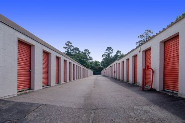 Public Storage - Columbia - 2832 Broad River Road - 2832 Broad River Road