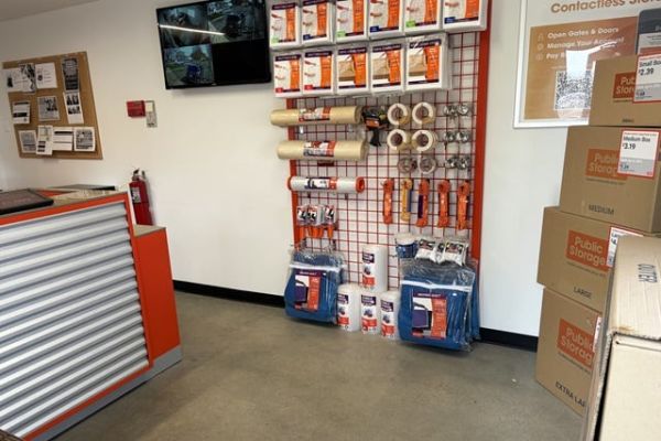 Public Storage - Norwalk - 35 Hoyt Street - 35 Hoyt Street