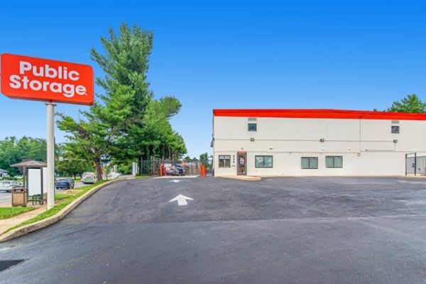 Public Storage - Havertown - 245 West Chester Pike - 245 West Chester Pike
