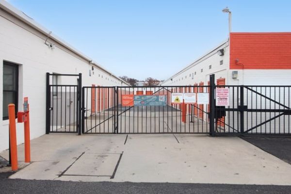 Public Storage - Virginia Beach - 5728 Southern Blvd - 5728 Southern Blvd