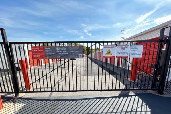 Public Storage - Fairfield - 6010 Dixie Highway - 6010 Dixie Highway