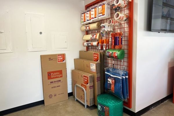 Public Storage - Reynoldsburg - 2995 Gender Rd - 2995 Gender Rd