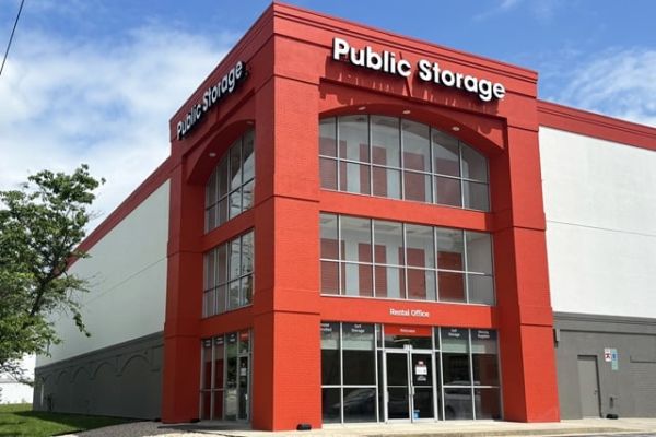 Public Storage - Parkville - 1717 E Joppa Road - 1717 E Joppa Road