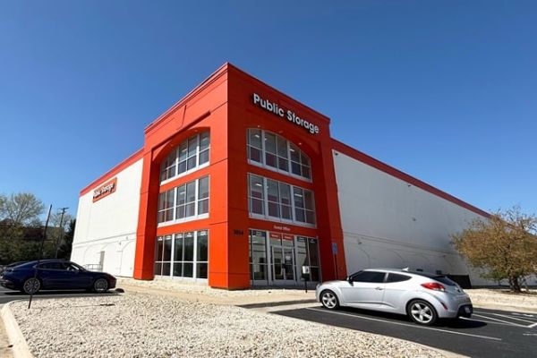 Public Storage - Chantilly - 3854 Dulles South Court - 3854 Dulles South Court
