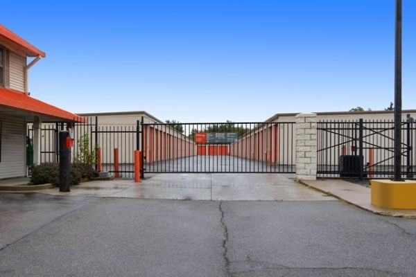 Public Storage - Warren - 2500 E 10 Mile Road - 2500 E 10 Mile Road