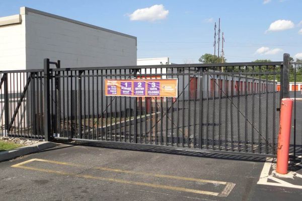 Public Storage - Philadelphia - 2190 Wheatsheaf Lane - 2190 Wheatsheaf Lane