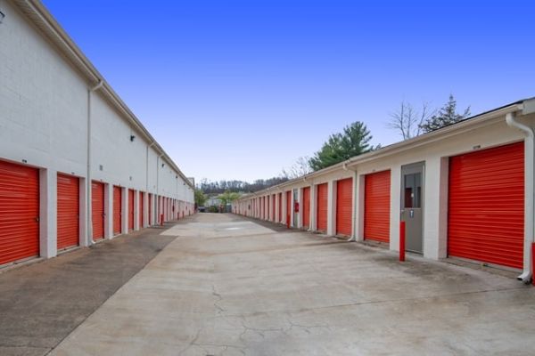 Public Storage - Fairfax - 5609 Guinea Road - 5609 Guinea Road