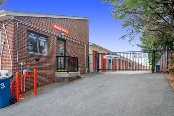 Public Storage - Fairfax - 5609 Guinea Road - 5609 Guinea Road