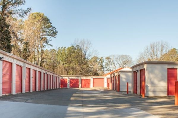 Public Storage - Raleigh - 6220 Creedmoor Road - 6220 Creedmoor Road