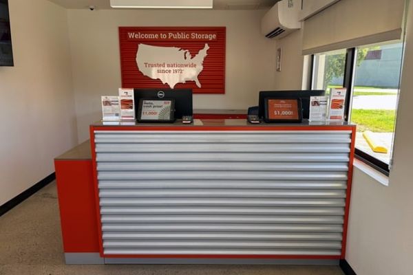 Public Storage - Louisville - 4127 Bardstown Road - 4127 Bardstown Road