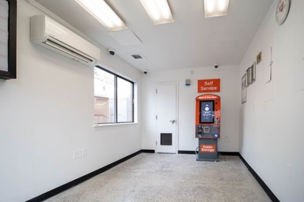 Public Storage - Germantown - 12423 Middlebrook Road - 12423 Middlebrook Road