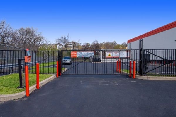 Public Storage - Malden - 650 Eastern Ave - 650 Eastern Ave