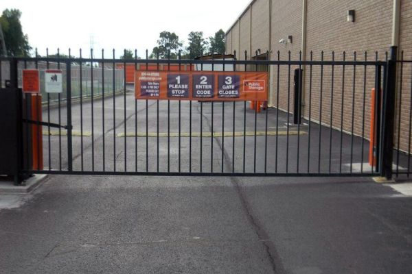 Public Storage - Columbus - 5341 N Hamilton Rd - 5341 N Hamilton Rd
