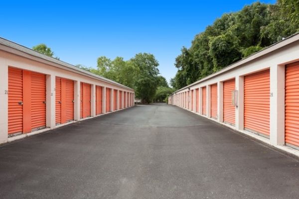 Public Storage - Winston Salem - 5155 Country Club Road - 5155 Country Club Road