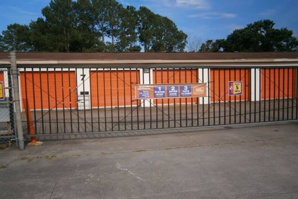 Public Storage - Virginia Beach - 1332 Kempsville Road - 1332 Kempsville Road