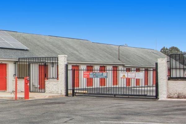 Public Storage - Concord - 3001 S Ridge Ave - 3001 S Ridge Ave
