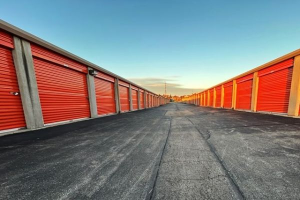 Public Storage - Hamilton - 3461 Tylersville Rd - 3461 Tylersville Rd