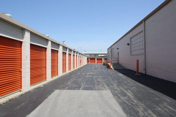 Public Storage - Chicago - 2640 W 79th Street - 2640 W 79th Street