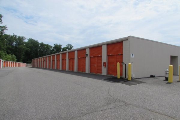 Public Storage - Midlothian - 13601 Hull Street Rd - 13601 Hull Street Rd