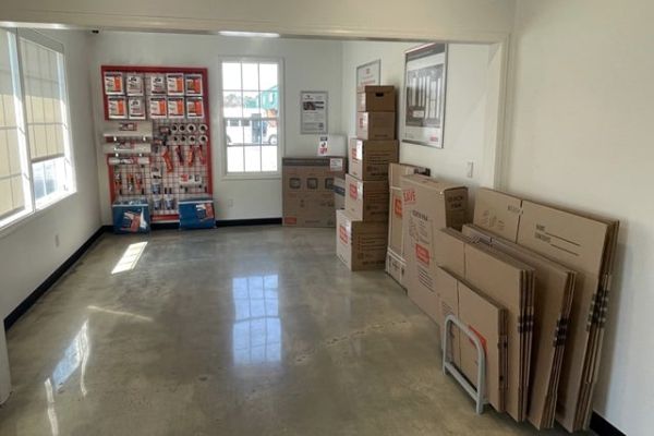 Public Storage - Sumter - 1143 N Guignard Dr - 1143 N Guignard Dr