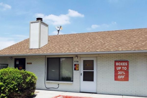Public Storage - Lakewood - 7701 W 6th Ave - 7701 W 6th Ave