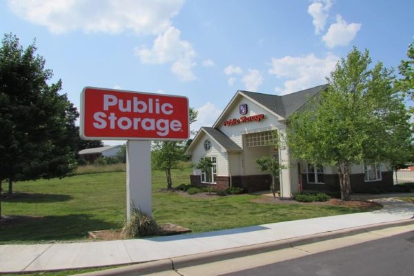 Public Storage - Mooresville - 522 Brawley School Rd - 522 Brawley School Rd