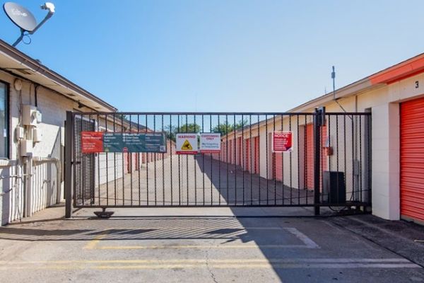 Public Storage - Oklahoma City - 8012 S Santa Fe - 8012 S Santa Fe