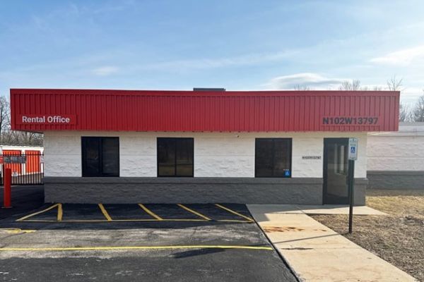 Public Storage - Germantown - 102 Northwest 13797 Spaten Court - N102W13797 Spaten Court