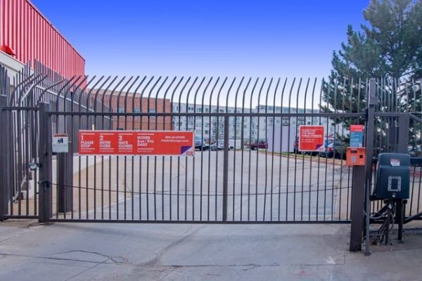Public Storage - Denver - 4101 E Evans Ave - 4101 E Evans Ave