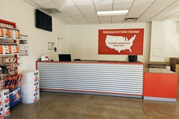 Public Storage - Highlands Ranch - 4111 Siskin Ave - 4111 Siskin Ave