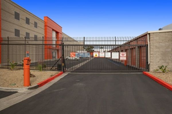 Public Storage - Montclair - 5548 Arrow Hwy - 5548 Arrow Hwy