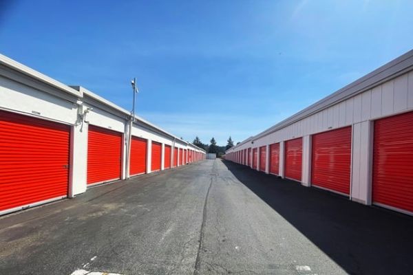 Public Storage - Auburn - 3624 Auburn Way N - 3624 Auburn Way N