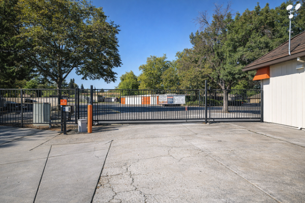 Public Storage - Pleasanton - 2500 Santa Rita Road - 2500 Santa Rita Road