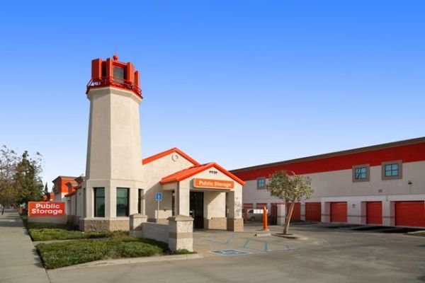 Public Storage - Northridge - 9920 Balboa Blvd - 9920 Balboa Blvd