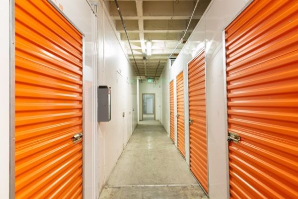 Public Storage - Los Angeles - 2500 W 6th St - 2500 W 6th St