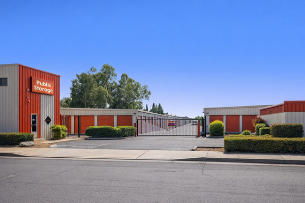 Public Storage - Sacramento - 3300 Northgate Blvd - 3300 Northgate Blvd