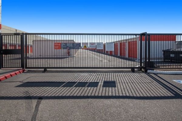 Public Storage - San Leandro - 2011 Marina Blvd - 2011 Marina Blvd