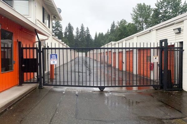Public Storage - Woodinville - 14525 NE N Woodinville Way - 14525 NE N Woodinville Way