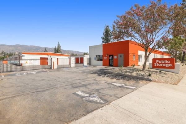 Public Storage - San Dimas - 211 W Allen Ave - 211 W Allen Ave