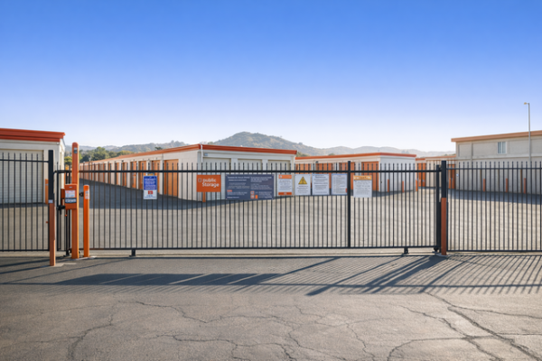 Public Storage - Sun Valley - 9036 Glenoaks Blvd - 9036 Glenoaks Blvd