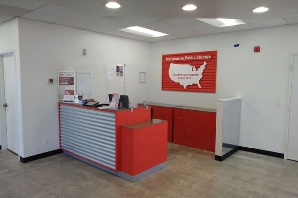 Public Storage - Renton - 1755 NE 48th Street - 1755 NE 48th Street