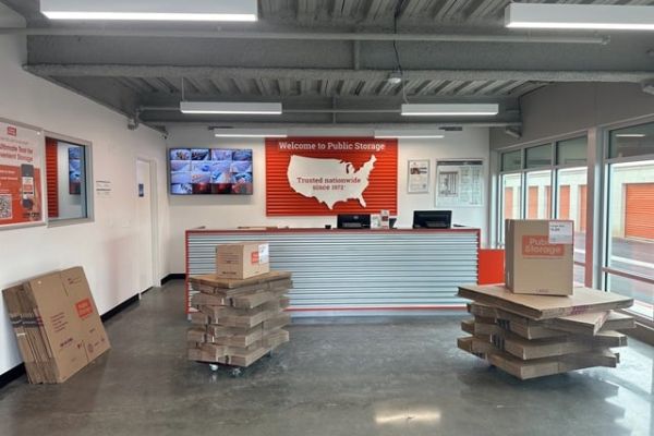 Public Storage - Anaheim - 4880 E La Palma Ave - 4880 E La Palma Ave