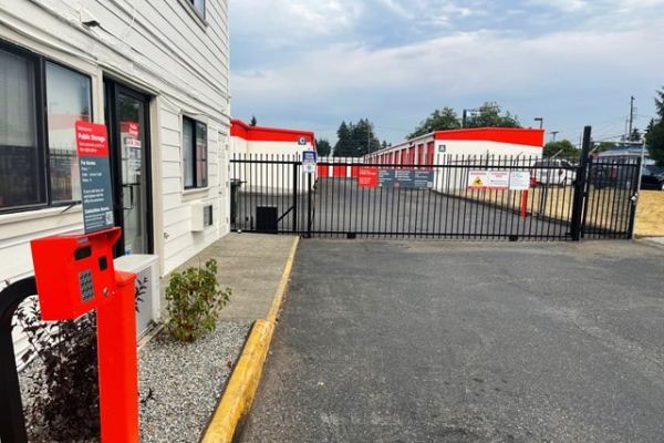 Public Storage - Lakewood - 7701 Bridgeport Way W - 7701 Bridgeport Way W