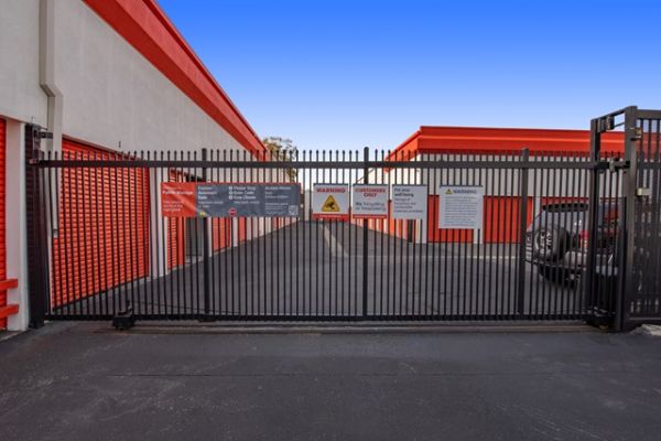 Public Storage - San Lorenzo - 16025 Ashland Ave - 16025 Ashland Ave