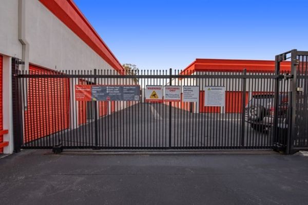 Public Storage - San Lorenzo - 16025 Ashland Ave - 16025 Ashland Ave