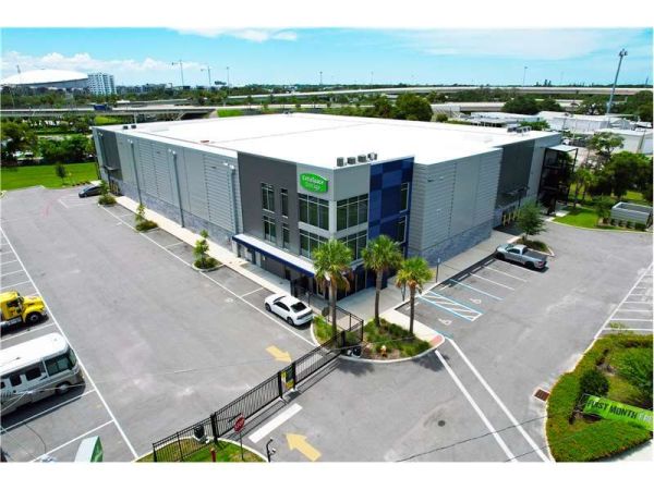 Extra Space Storage - 7192 - St Petersburg - 7th Ave N - 1650 7th Avenue North